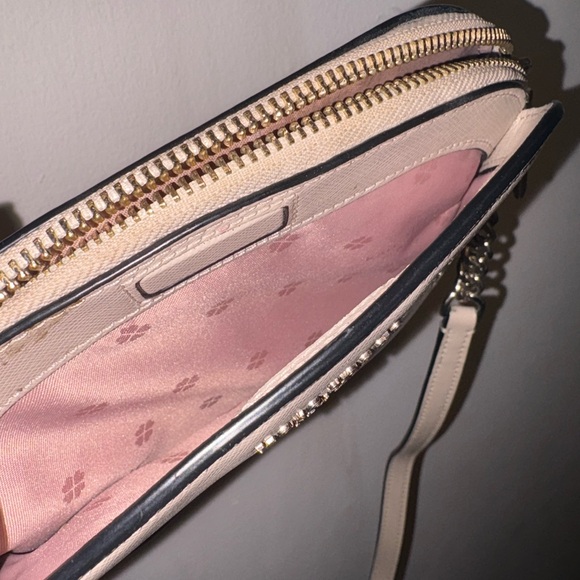 Kate Spade Cream and Black Crossbody Bag - Spencer Dome - Picture 12 of 16